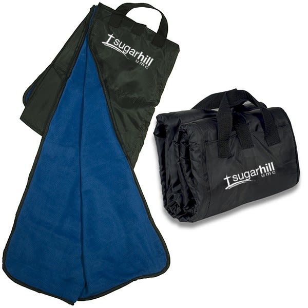 Custom Picnic Blankets Fleece Picnic Blanket with Nylon Shell